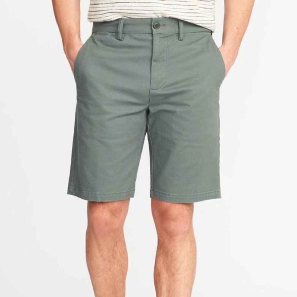 Old Navy Ultimate Slim chino shorts